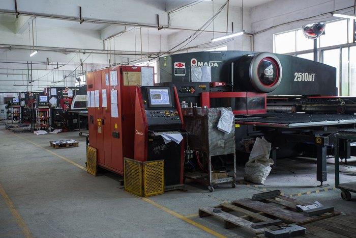 AMADA AC2510NT – CNC 高速網絡數控沖床